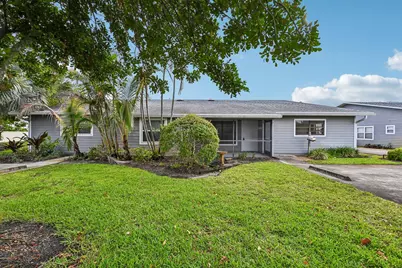 9095 SE Hobe Ridge Avenue, Hobe Sound, FL 33455 - Photo 1
