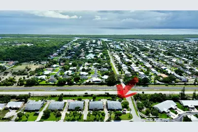 9095 SE Hobe Ridge Avenue, Hobe Sound, FL 33455 - Photo 4