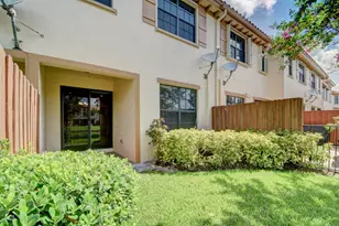 10385 Wellington Parc Dr, Wellington, FL 33449 - Photo 14