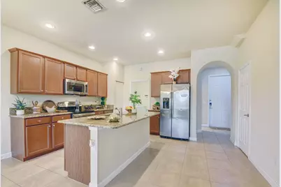 10385 Wellington Parc Drive, Wellington, FL 33449 - Photo 4
