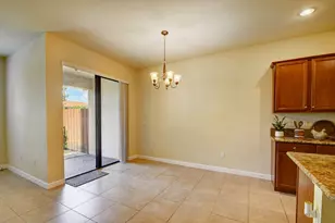 10385 Wellington Parc Dr, Wellington, FL 33449 - Photo 12