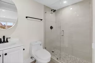 270 Brittany F, Delray Beach, FL 33446 - Photo 24