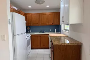 52 Dorset Dr, Boca Raton, FL 33434 - Photo 4