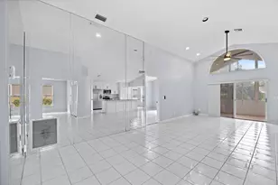119 Hammocks Ct, Greenacres, FL 33413 - Photo 8