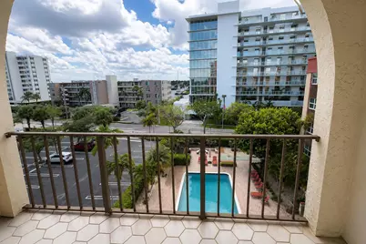 400 N Riverside Drive #503, Pompano Beach, FL 33062 - Photo 16
