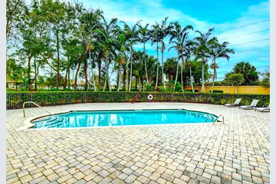 4305 Coventry Pointe Way, Lake Worth, FL 33461 - Photo 2