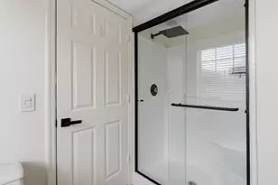 645 NW 2nd Ave, Fort Lauderdale, FL 33311 - Photo 18