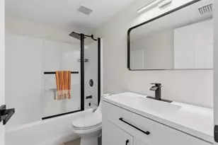 645 NW 2nd Ave, Fort Lauderdale, FL 33311 - Photo 16