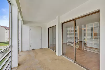 304 Golfview Road #304, North Palm Beach, FL 33408 - Photo 10