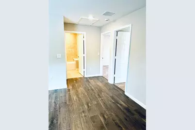 1086 SW Eureka Avenue, Port Saint Lucie, FL 34953 - Photo 10