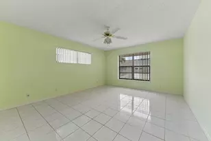 9795 Tabebuia Tree Dr, Boynton Beach, FL 33436 - Photo 14