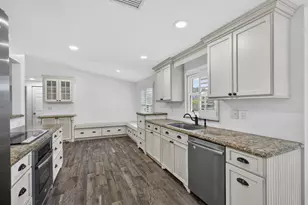 8443 Elaine Dr, Boynton Beach, FL 33472 - Photo 14