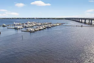 875 NW Flagler Ave, Stuart, FL 34994 - Photo 4