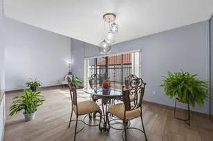 1461 SW 124th Ct, Miami, FL 33184 - Photo 8