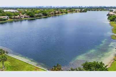 661 NE 195th Street #310, Miami, FL 33179 - Photo 18