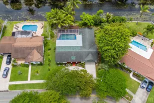 240 Lake Dr, Coconut Creek, FL 33066 - Photo 64