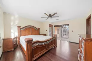 5787 SW 57th Way, Davie, FL 33314 - Photo 8