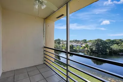 8225 Sunrise Lakes Drive N #303, Sunrise, FL 33322 - Photo 6