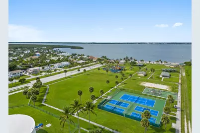 1621 Frances Avenue, Fort Pierce, FL 34949 - Photo 36