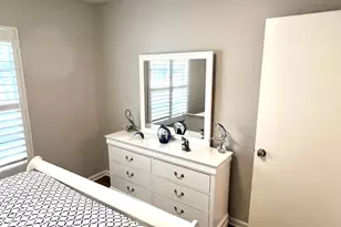 2270 NE 68th St, Fort Lauderdale, FL 33308 - Photo 10