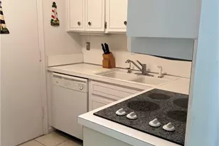 2270 NE 68th St, Fort Lauderdale, FL 33308 - Photo 10