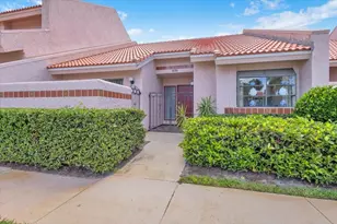 3535 SE Sandpiper Circle, Port Saint Lucie, FL 34952 - Photo 2