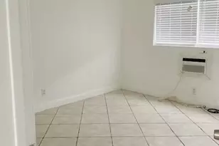 2837 NE 30th St, Fort Lauderdale, FL 33306 - Photo 4