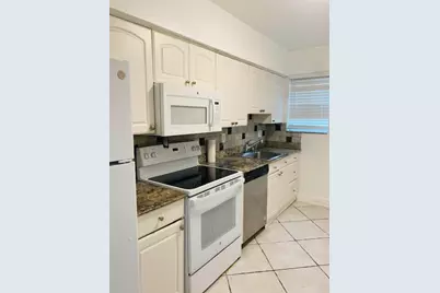 2837 NE 30th Street #2, Fort Lauderdale, FL 33306 - Photo 2