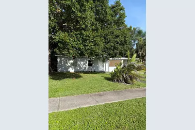1835 31st Avenue, Vero Beach, FL 32960 - Photo 2