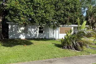 1835 31st Ave, Vero Beach, FL 32960 - Photo 2