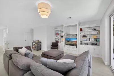 2114 Chagall Circle, West Palm Beach, FL 33409 - Photo 14
