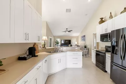 16431 N 77th Trail N #16431, Palm Beach Gardens, FL 33418 - Photo 12
