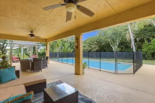16431 N 77th Trail N, Palm Beach Gardens, FL 33418 - Photo 6