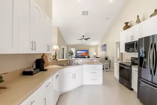 16431 N 77th Trail N, Palm Beach Gardens, FL 33418 - Photo 14