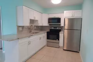 3220 Bayview Dr, Fort Lauderdale, FL 33306 - Photo 6