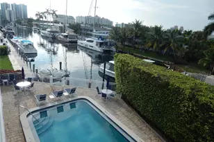 3220 Bayview Dr, Fort Lauderdale, FL 33306 - Photo 2