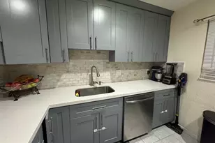 2960 Riverside Dr, Coral Springs, FL 33065 - Photo 8