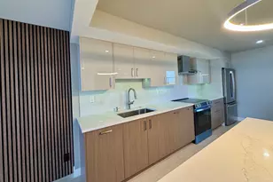 12 Royal Palm Way, Boca Raton, FL 33432 - Photo 2