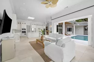2925 SE Dune Dr, Hutchinson Island, FL 34996 - Photo 8