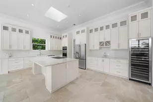 2925 SE Dune Dr, Hutchinson Island, FL 34996 - Photo 10