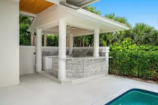 2925 SE Dune Dr, Hutchinson Island, FL 34996 - Photo 42