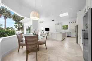 2925 SE Dune Dr, Hutchinson Island, FL 34996 - Photo 16