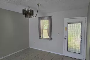 1800 N Lauderdale Ave, North Lauderdale, FL 33068 - Photo 4