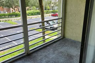 1800 N Lauderdale Ave, North Lauderdale, FL 33068 - Photo 10