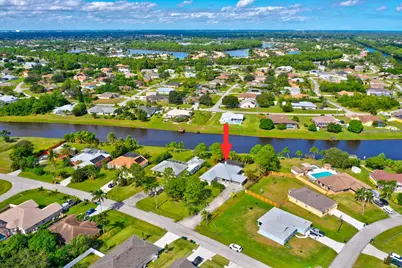 256 SW Ridgecrest Drive, Port Saint Lucie, FL 34953 - Photo 6