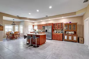 256 SW Ridgecrest Dr, Port Saint Lucie, FL 34953 - Photo 10