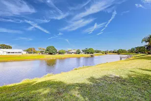 256 SW Ridgecrest Dr, Port Saint Lucie, FL 34953 - Photo 8