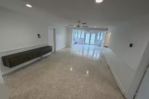 204 S Seacrest Cir, Delray Beach, FL 33444 - Photo 12