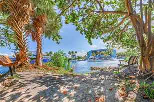 1717 SW 12th Ct, Fort Lauderdale, FL 33312 - Photo 32