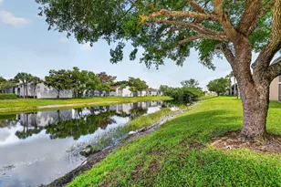 145 Lake Nancy Ln, West Palm Beach, FL 33411 - Photo 44